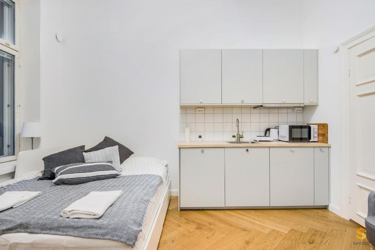 Appartement Pieni Roobertinkatu Big 13 à Helsinki Extérieur photo